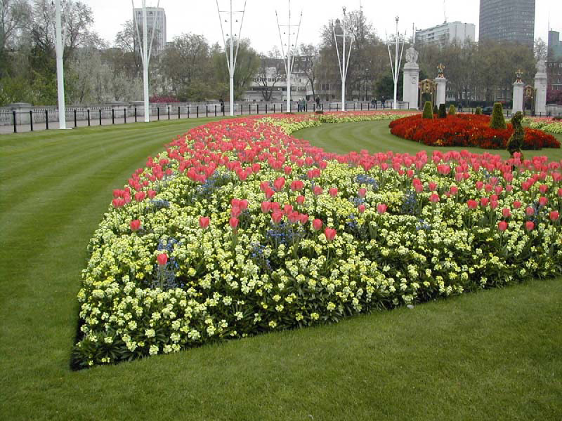 Buckingham_Palace_G2